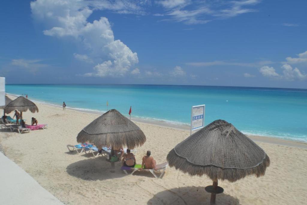 Private Room. Brisas. Zona Hotelera. Cancun Ngoại thất bức ảnh